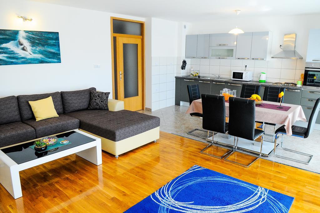 Apartments Rajic سبليت الغرفة الصورة