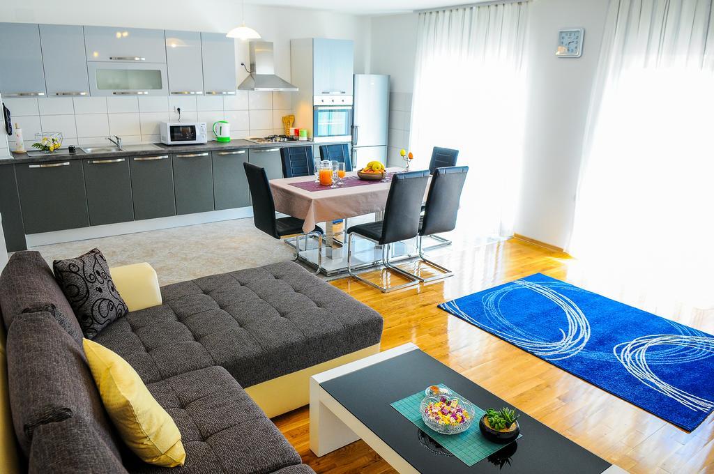Apartments Rajic سبليت الغرفة الصورة